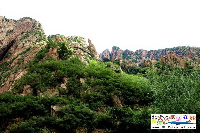 秦皇島龍云谷（俊山秀水）景區(qū)電話18633570222  15703350808
