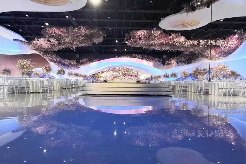 秦皇島禧宴婚禮酒店預(yù)定專(zhuān)線(xiàn)18633570222  15703350808